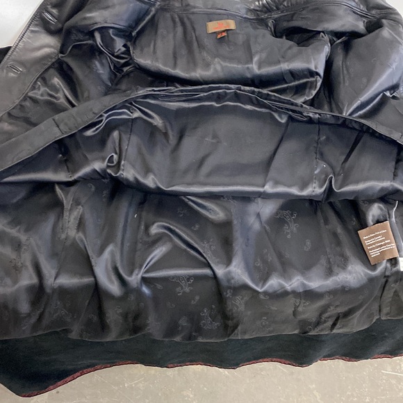 SOLD Danier black leather coat - Picture 9 of 11